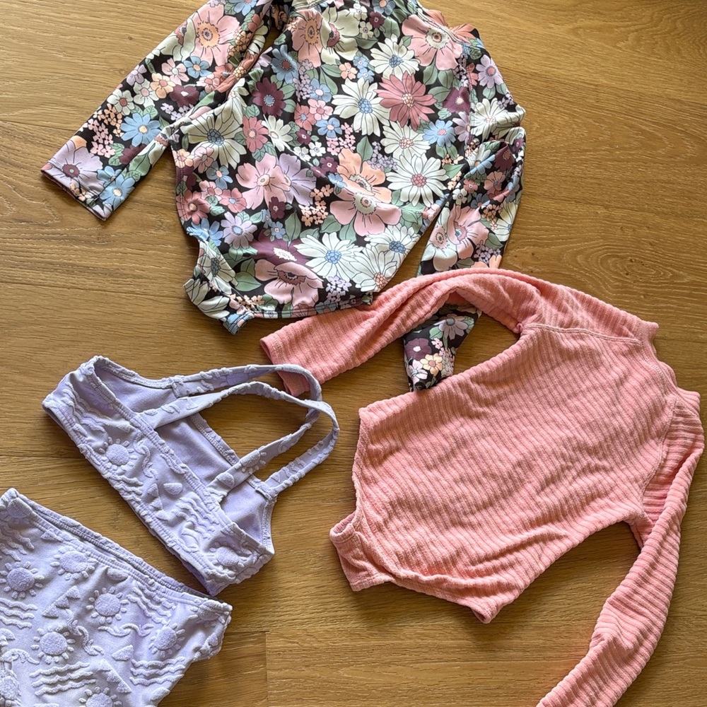 Girls 5/6 T swim bundle